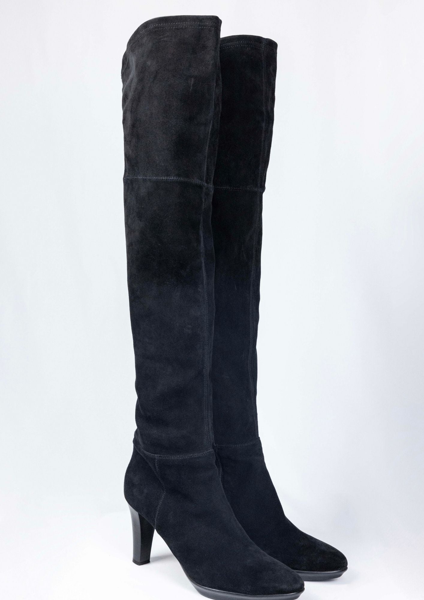 Aquatalia Black Boots - Reloved - Timeless Styles