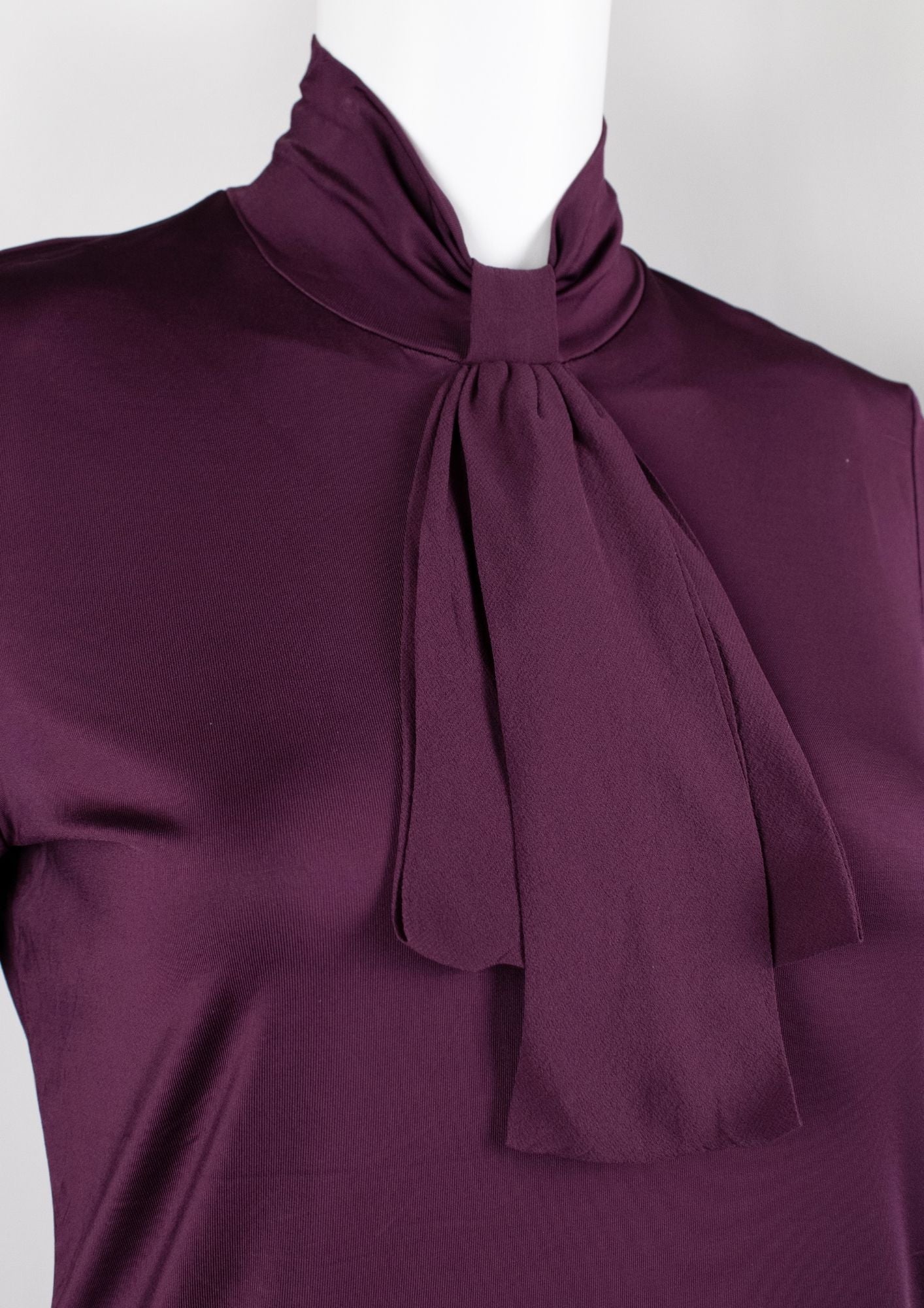 Escada Bow - Tie Top - Reloved - Timeless Styles
