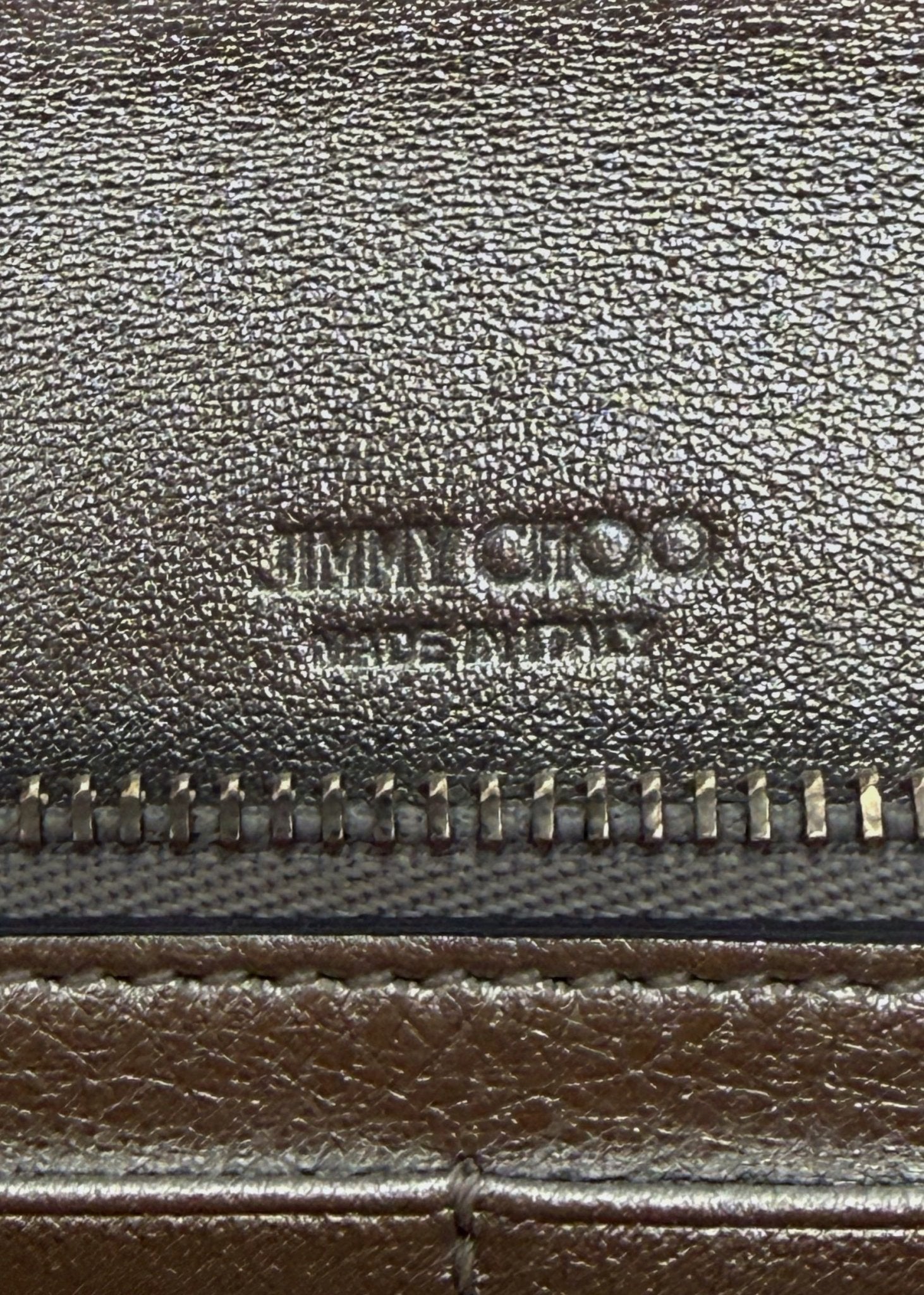 Jimmy Choo Silver Clutch Bag - Reloved - Timeless Styles