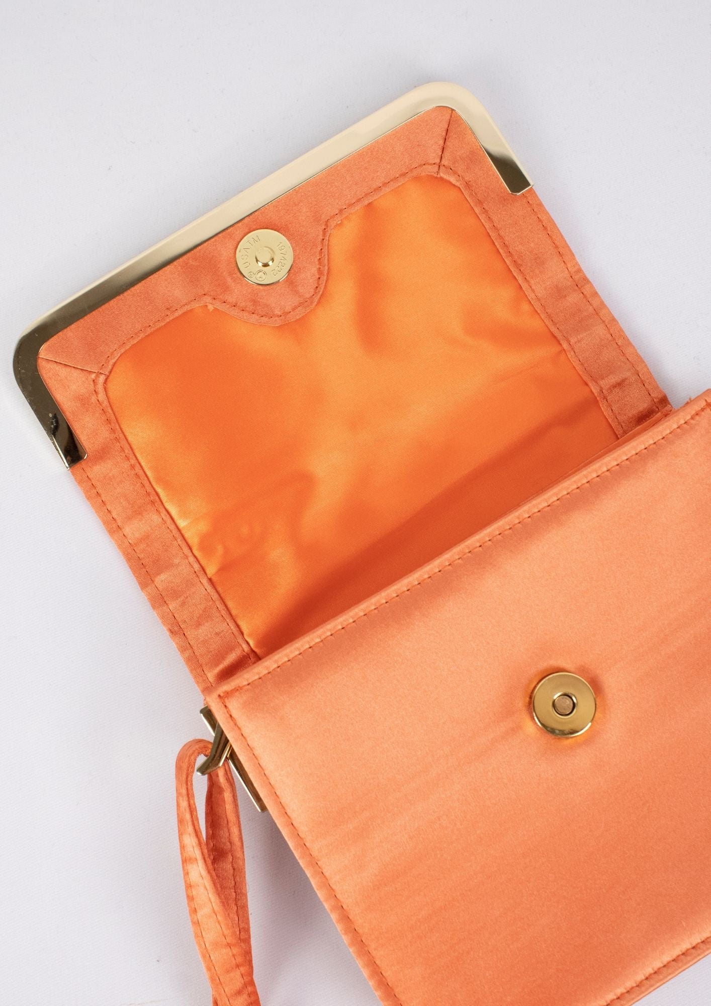 Menbur Orange Bag - Reloved - Timeless Styles