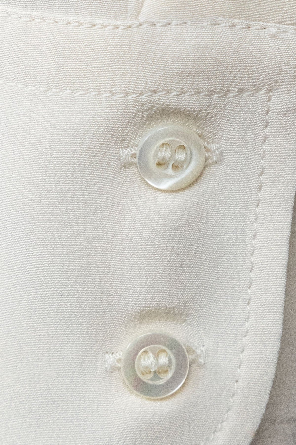 Sportsmax Off-White Silk Top - Reloved - Evening and Occasion Wear